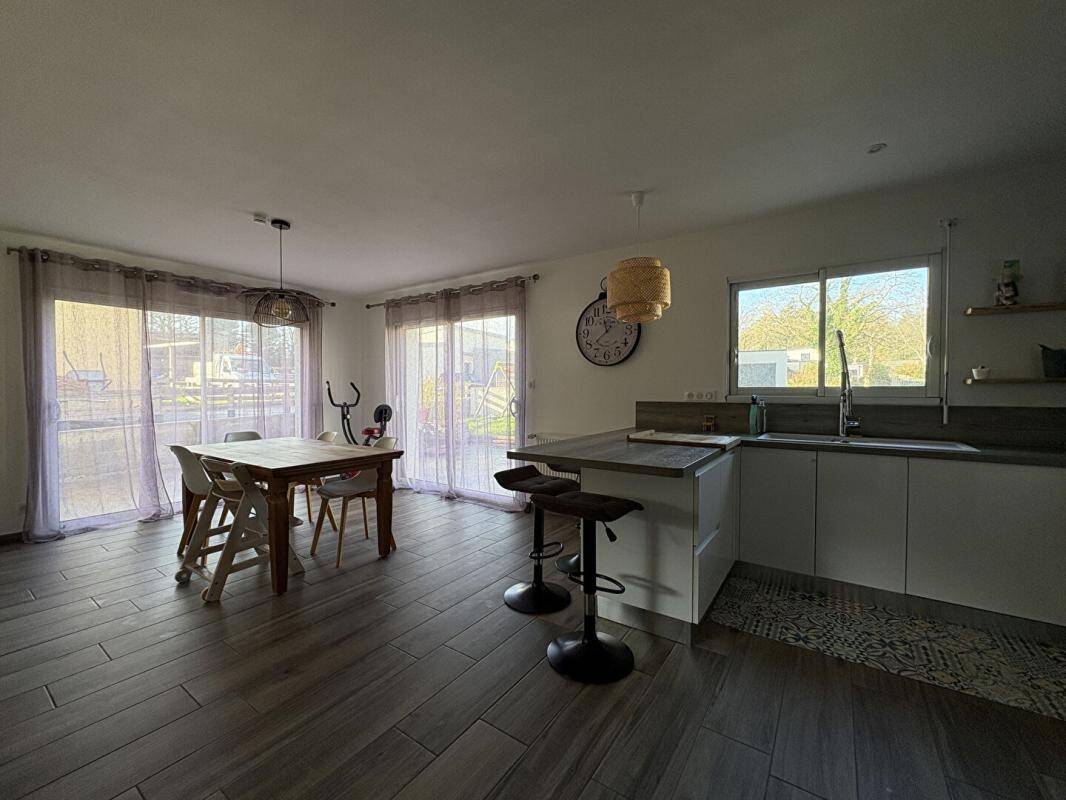 Maison à vendre, 76m², RIEC SUR BELON