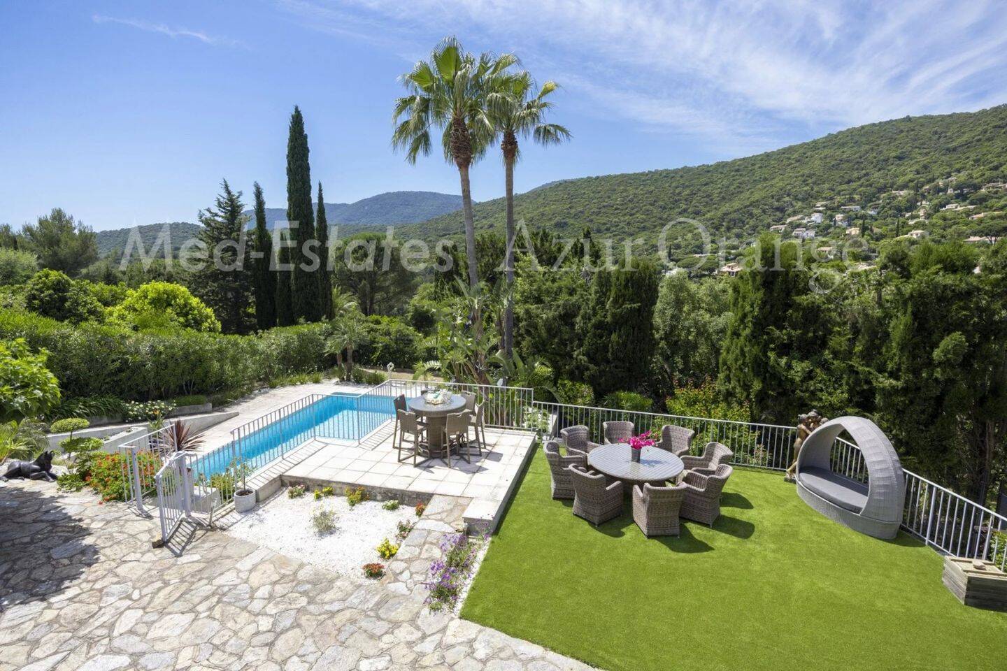 Maison à vendre, 120m², LA CROIX VALMER
