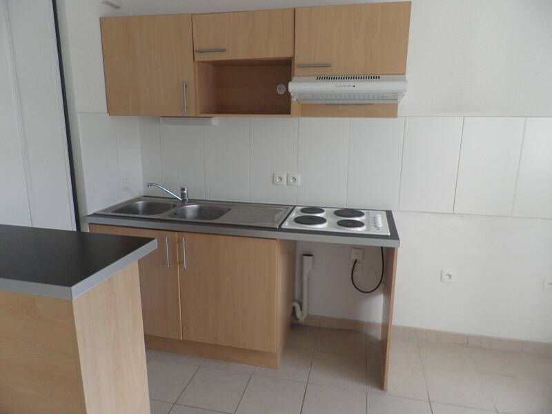 Maison à louer, 56m², TONNAY CHARENTE