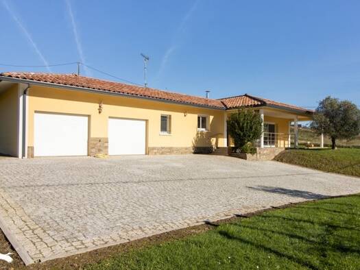 Maison à vendre 298 000 € 5 pièces 4 chambres 147 m² 2 592 m² de terrain Castelnau Chalosse 40360