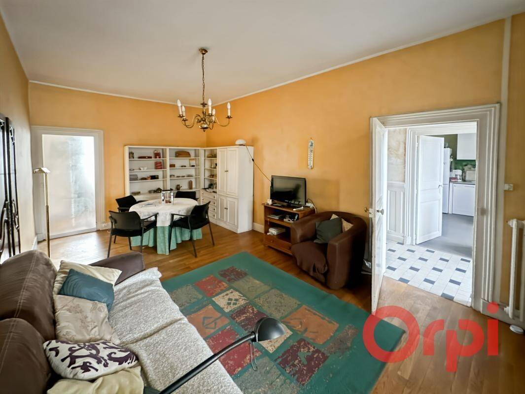 Maison à vendre, 224m², BOURGES
