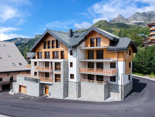 Duplex à vendre 778 000 € 4 pièces 3 chambres 122,72 m² Étage 3/3 Saint François Longchamp 73130