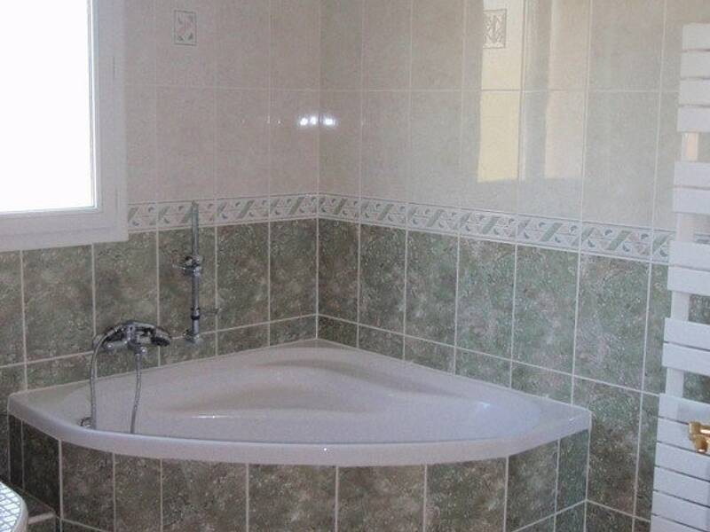 Maison à louer, 131m², SIMIANE COLLONGUE