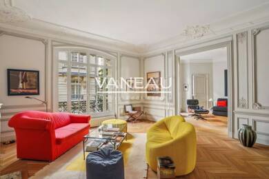 Appartement à vendre 2 420 000 € 4 pièces 3 chambres 154,2 m² Étage 1/6 Paris 7ème 75007