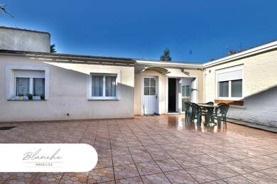 Maison de plain-pied à vendre 242 000 € 3 pièces 2 chambres 72 m² 769 m² de terrain Canteleu-Ampere Lambersart 59130