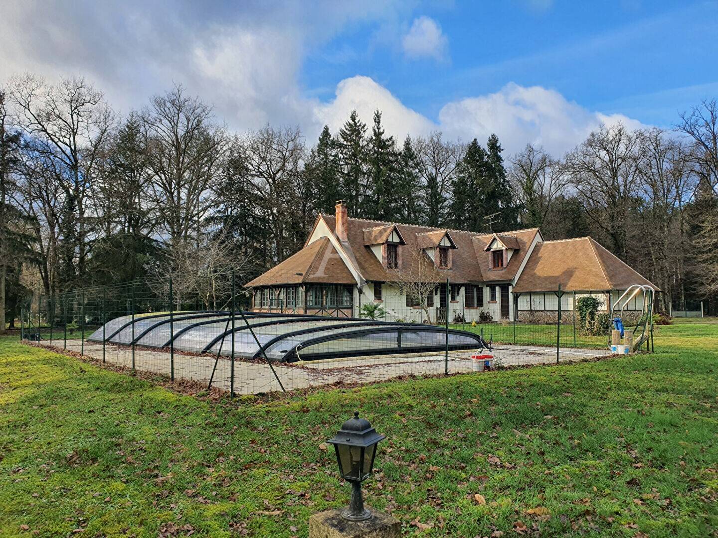 Maison à vendre, 185m², PRUNIERS EN SOLOGNE