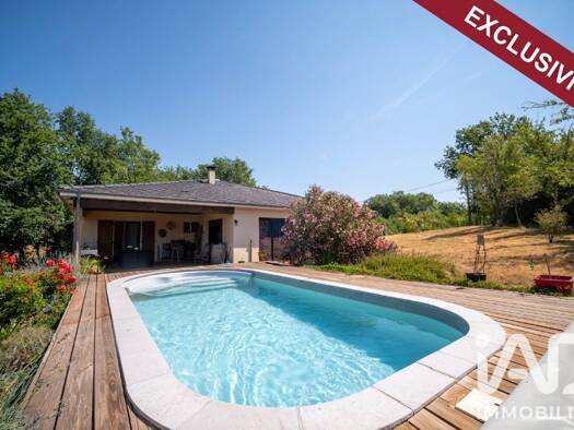 Maison de plain-pied à vendre 295 000 € 5 pièces 3 chambres 130,6 m² 14 925 m² de terrain Louignac 19310
