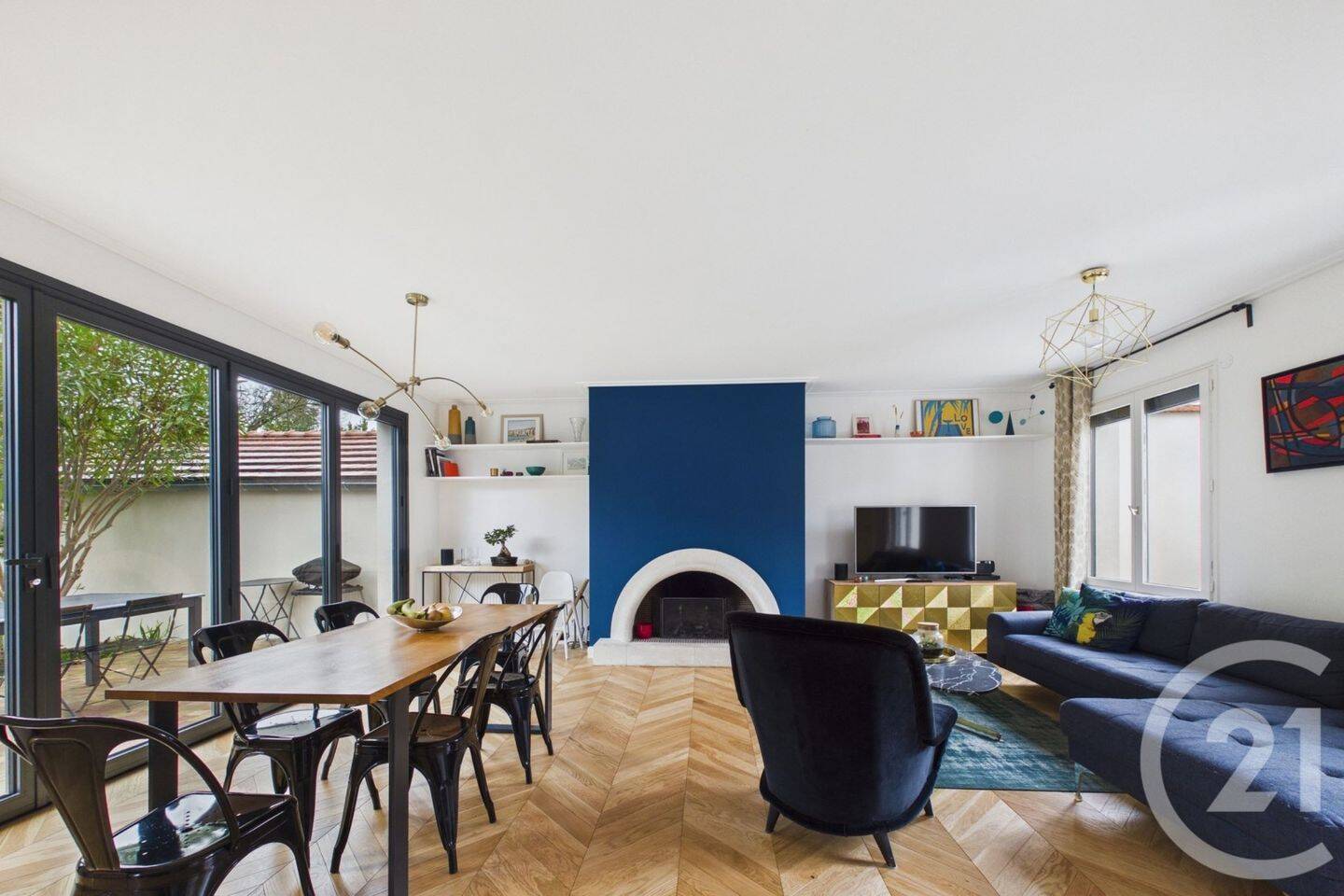 Maison à vendre, 160m², LA VARENNE SAINT HILAIRE
