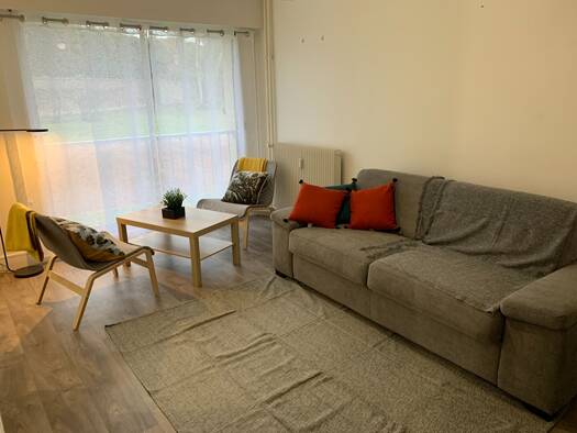 Appartement à louer 618 € 1 pièce 28 m² RDC/3 Avenues Compiègne 60200