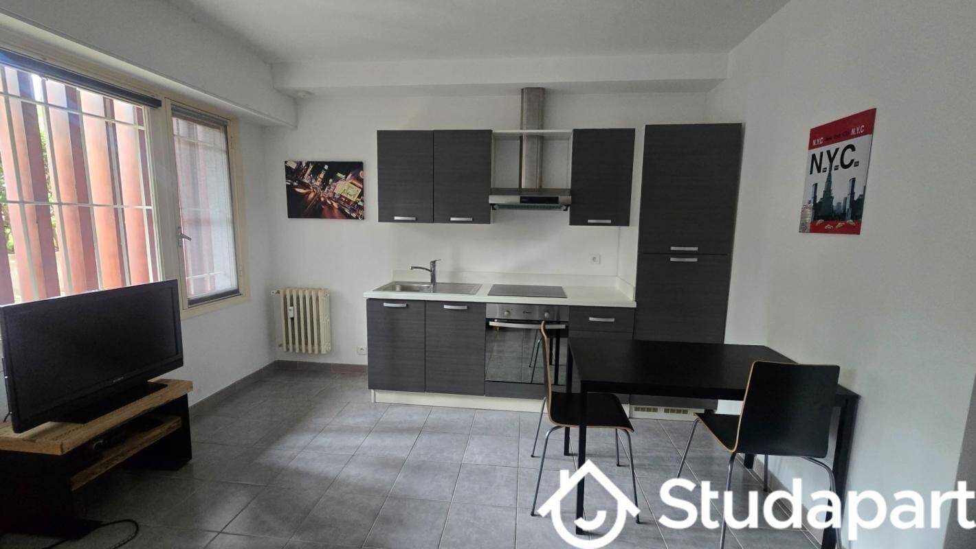Maison à louer, 25m², CANNES