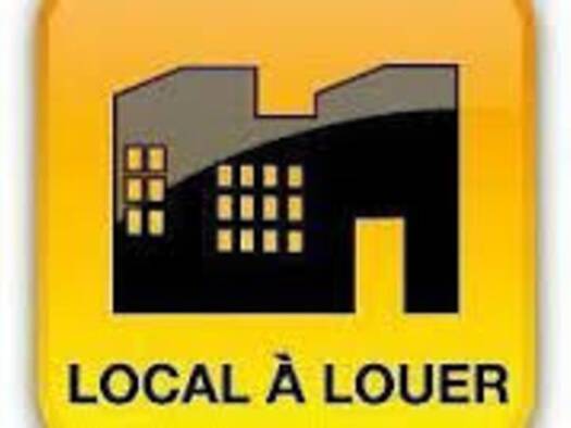 Local commercial à louer 900 € 120 m² de surface de vente Tullins 38210