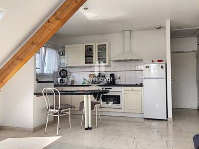 Appartement à louer 690 € 2 pièces 1 chambre 37,1 m² Dernier étage, Étage 2/2 Centre Nord Illkirch-Graffenstaden 67400