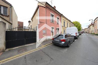 Maison à louer 1 050 € 5 pièces 3 chambres 80 m² Centre Essonnes-Robinson Corbeil Essonnes 91100