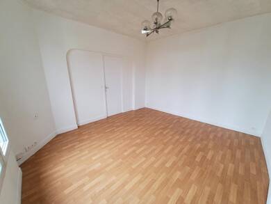 Appartement à louer 1 200 € 3 pièces 2 chambres 59,1 m² Liegeard-Montesquieu Livry-Gargan 93190