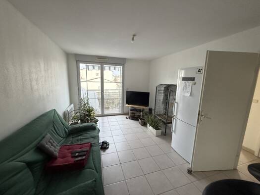 Appartement à vendre 96 565 € 3 pièces 2 chambres 54,4 m² Étage 1/1 Angoulême 16000