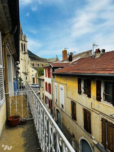 Immeuble à vendre 199 500 € 148 m² Laragne Monteglin 05300
