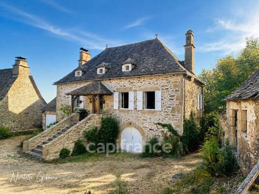 Maison à vendre 239 000 € 5 pièces 3 chambres 122 m² La Chapelle-Saint-Géraud 19430