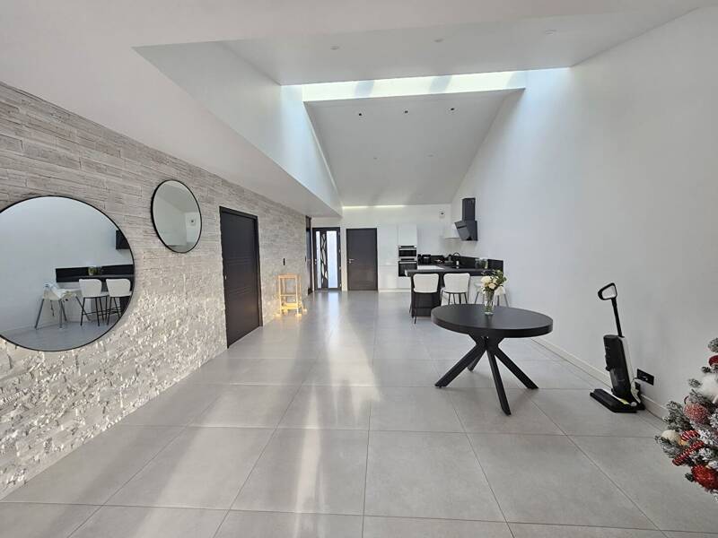 Maison à vendre, 102m², TOUVOIS