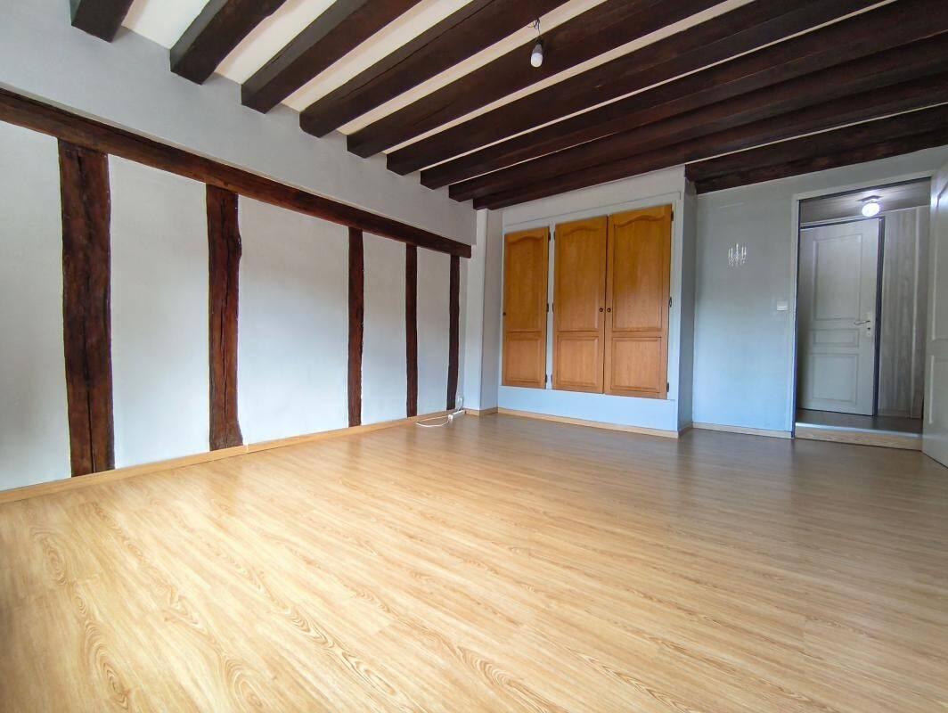 Maison à vendre, 129m², SAINT CYR SUR MORIN
