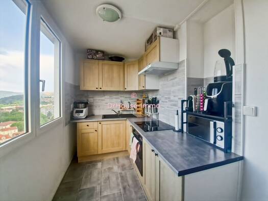 Appartement à vendre 60 000 € 4 pièces 3 chambres 78 m² Étage 16/17 Chazeau Firminy 42700