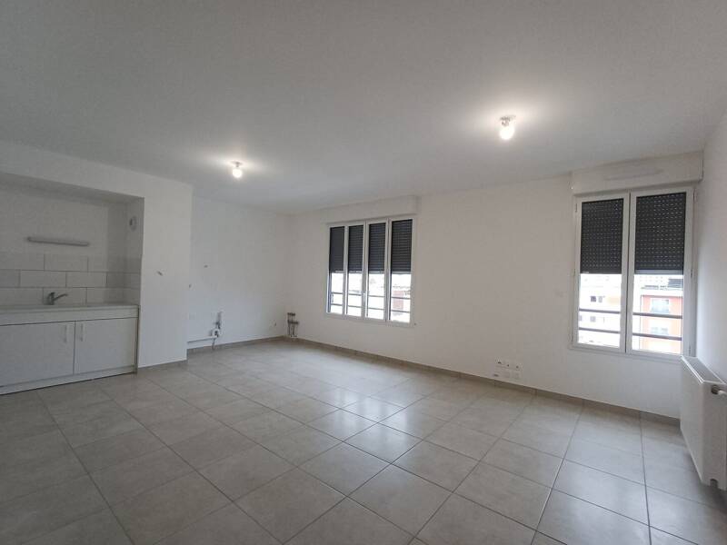 Maison à louer, 75m², LYON 8E