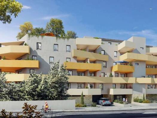 Appartement à louer 1 199 € 3 pièces 2 chambres 77,6 m² Étage 4/5 Centre Ancien Istres 13800