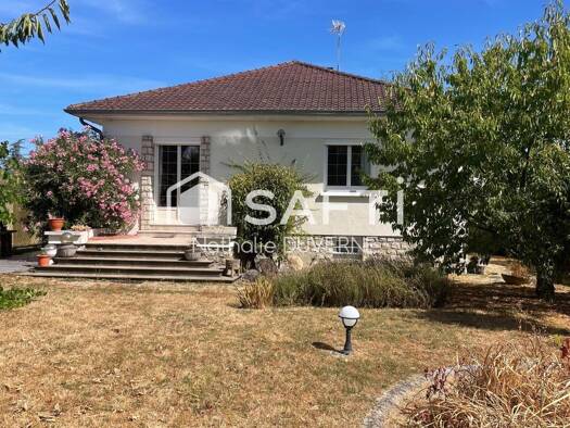 Maison de plain-pied à vendre 350 000 € 6 pièces 5 chambres 124 m² 1 037 m² de terrain Ballancourt-sur-Essonne 91610