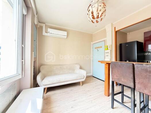 Appartement à vendre 90 000 € 2 pièces 1 chambre 25,9 m² Étage 1/3 Clemenceau Dijon 21000