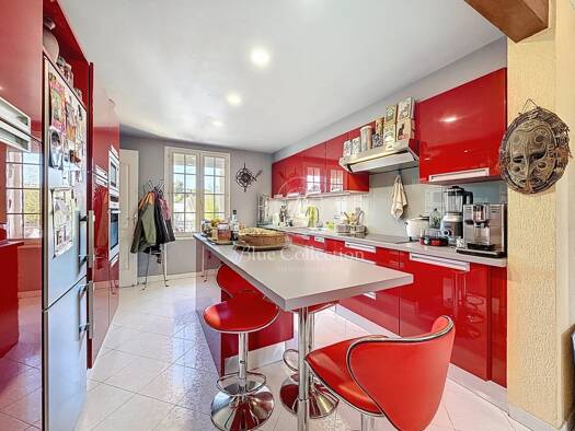 Appartement en viager occupé Bouquet 45 000 € 5 pièces 4 chambres 90,2 m² Aiguerelles - Nouvelle Mairie Montpellier 34070