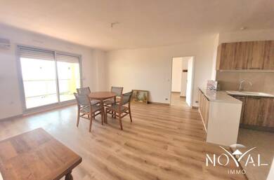 Appartement à louer 1 300 € 3 pièces 2 chambres 69 m² 4ème étage Grasse 06130