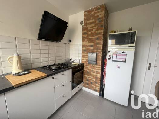 Appartement à vendre 155 000 € 5 pièces 3 chambres 89 m² Étage 4/4 Les Cinéastes Épinay-sous-Sénart 91860