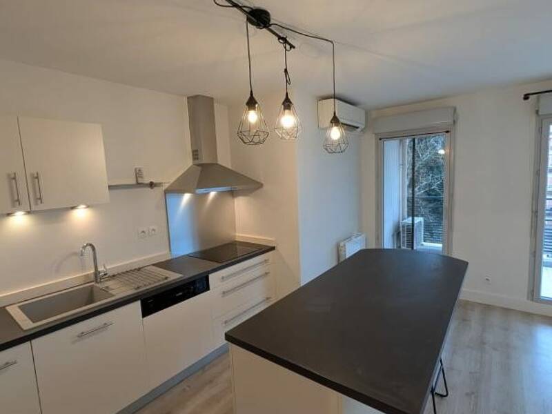 Maison à louer, 45m², TASSIN LA DEMI LUNE