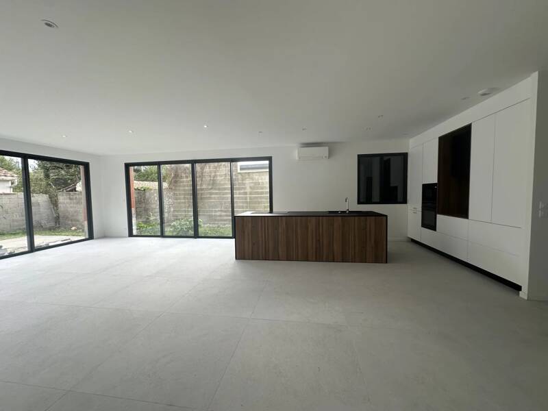 Maison à louer, 139m², BEGLES