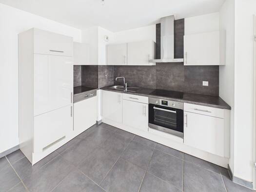 Appartement à vendre 130 000 € 2 pièces 1 chambre 40 m² Étage 1/4 Centre Ville-Chenevières-Parc Essey-lès-Nancy 54270