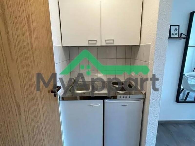 Maison à louer, 22m², PARIS 9E