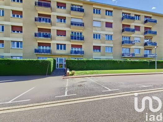 Appartement à vendre 75 000 € 3 pièces 2 chambres 60,72 m² Étage 4/4 Le Pommeret-Mairie Petit-Couronne 76650