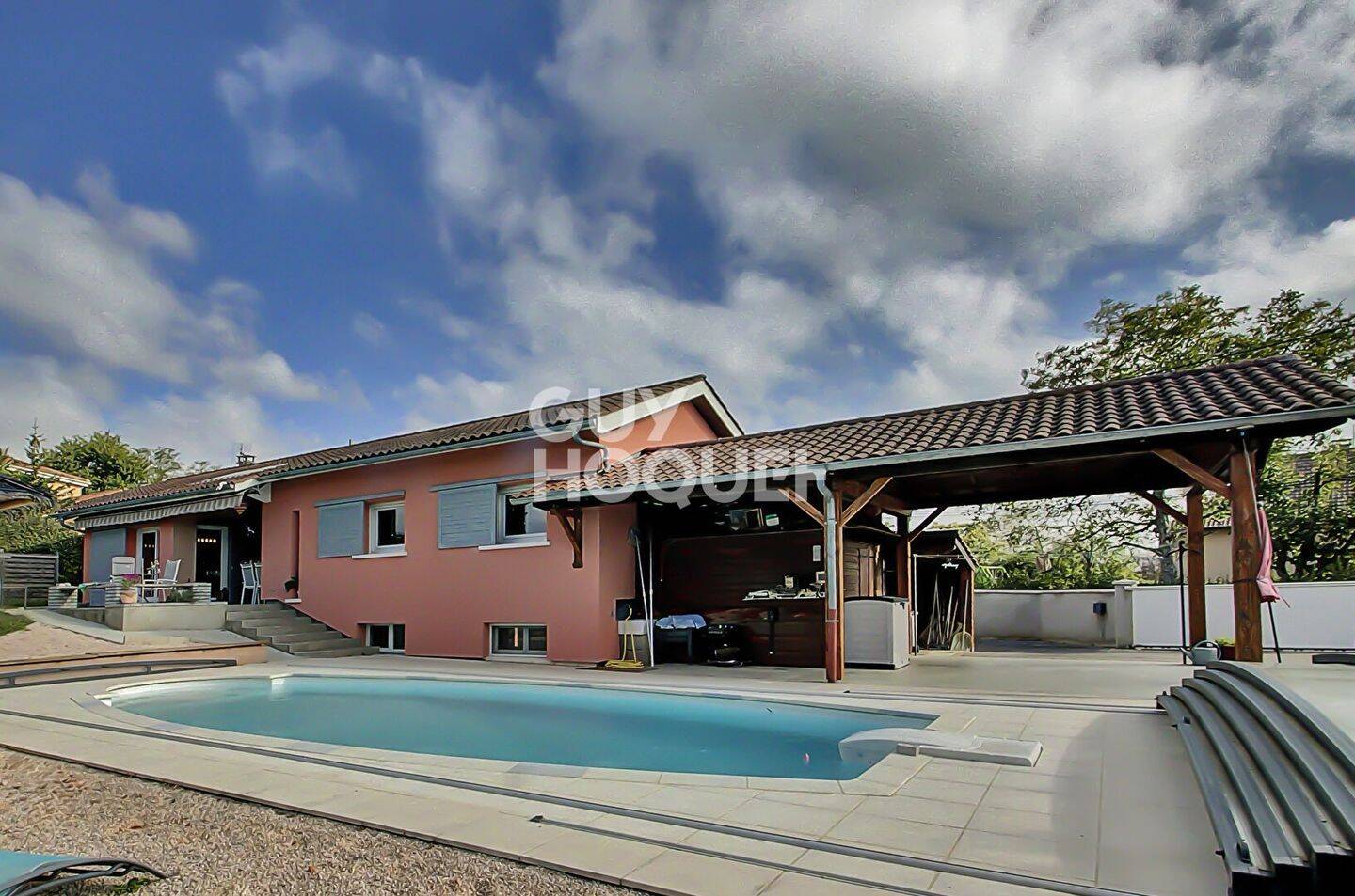 Maison à vendre, 175m², SAINT CYR SUR MENTHON