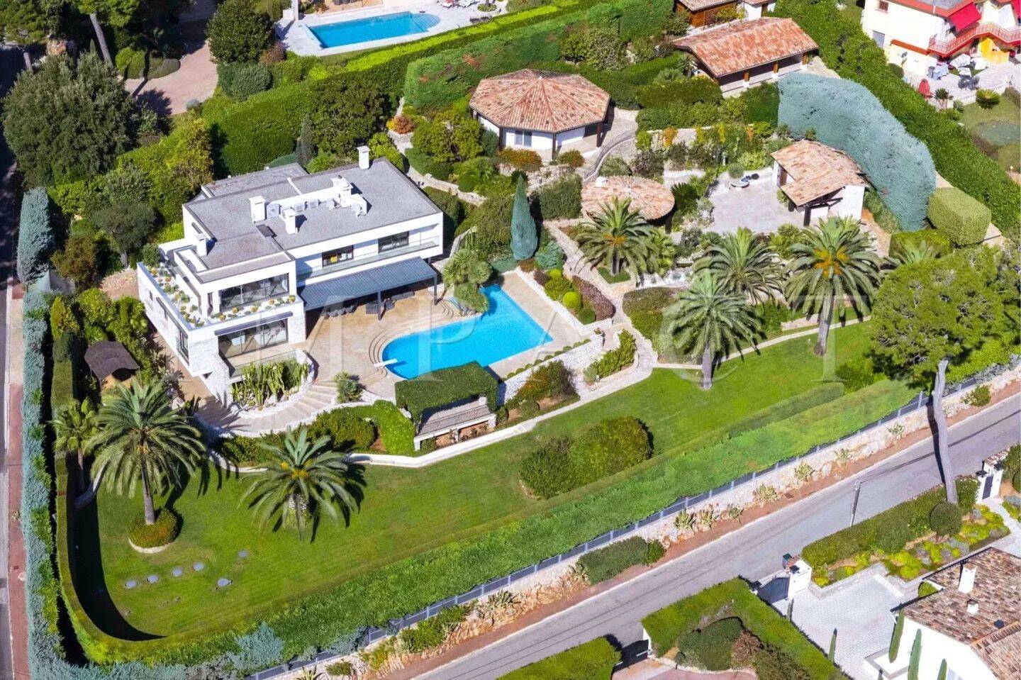 Maison à vendre, 563m², ANTIBES