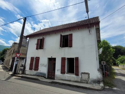 Maison à vendre 86 900 € 5 pièces 2 chambres 90 m² 283 m² de terrain Lestelle-Bétharram 64800