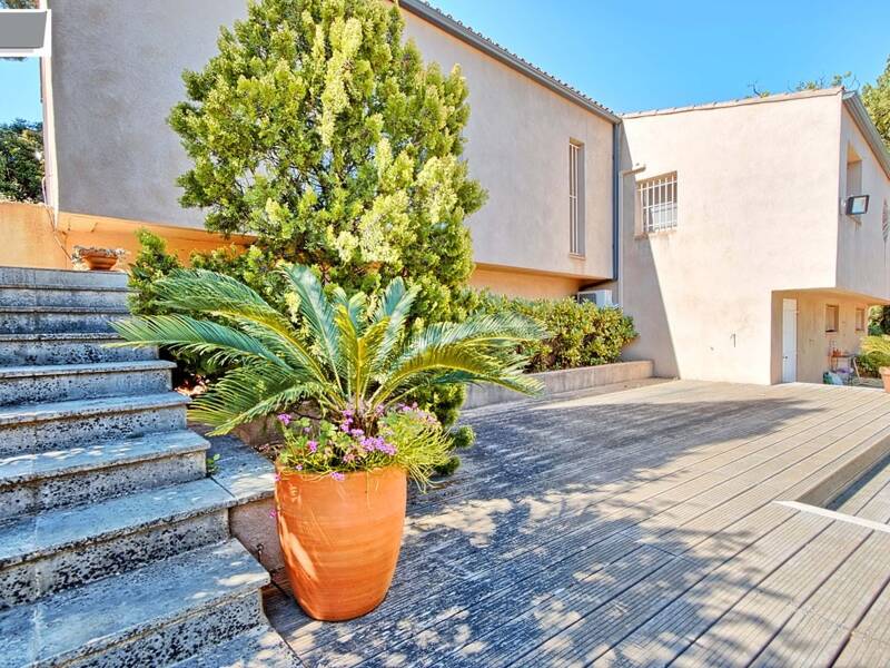 Maison à vendre, 240m², TOULON