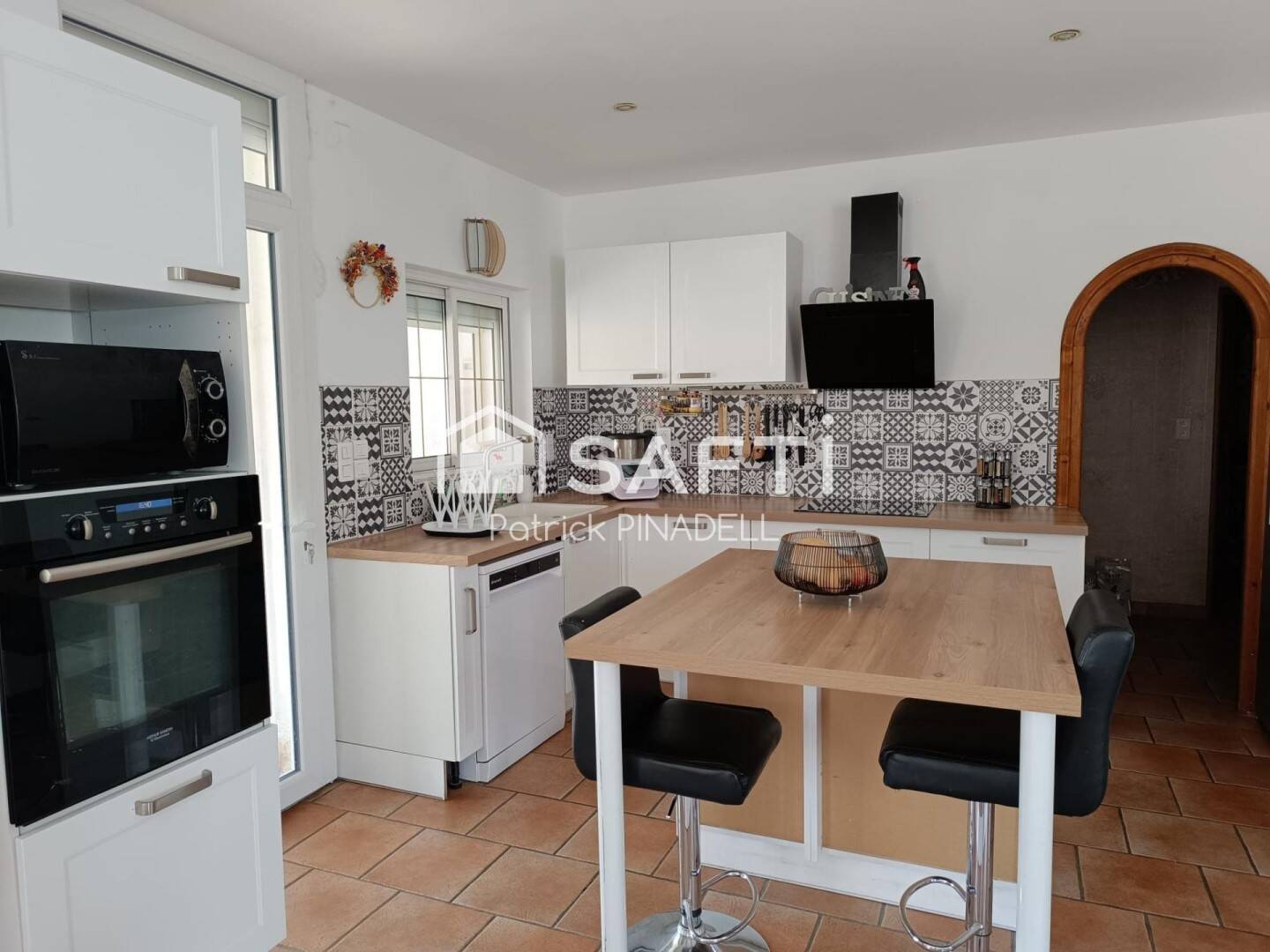 Maison à vendre, 160m², LATOUR DE FRANCE