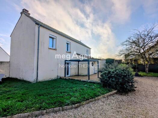 Maison à vendre 278 000 € 5 pièces 3 chambres 118 m² 683 m² de terrain Flacourt 78200