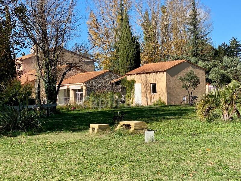 Maison à vendre, 240m², SAINT QUENTIN LA POTERIE