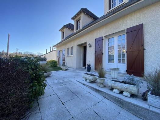 Maison à louer 1 190 € 7 pièces 5 chambres 162 m² Est Couzeix 87270