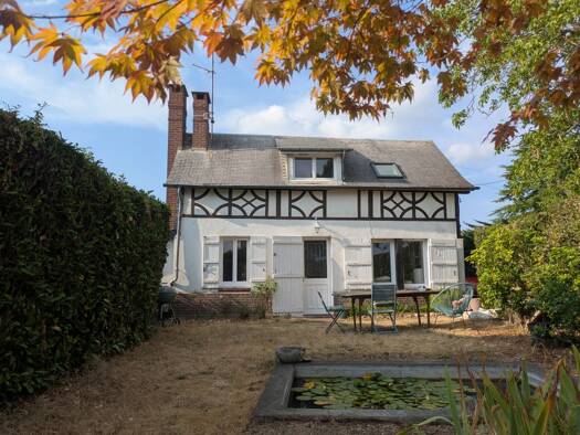 Maison à vendre 189 000 € 3 pièces 2 chambres 79,97 m² 816 m² de terrain Les Hogues 27910