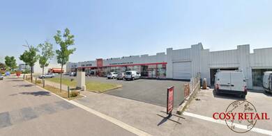 Local commercial à louer 4 767 € 409 m² de surface de vente Saint-Parres-Aux-Tertres 10410
