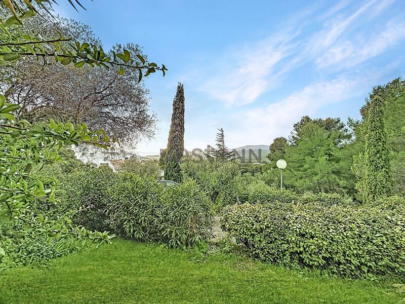 Maison à louer, 73m², CASSIS