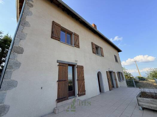 Maison à vendre 199 000 € 5 pièces 3 chambres 160 m² 2 500 m² de terrain Saint-Jean-Saint-Maurice-sur-Loire 42155