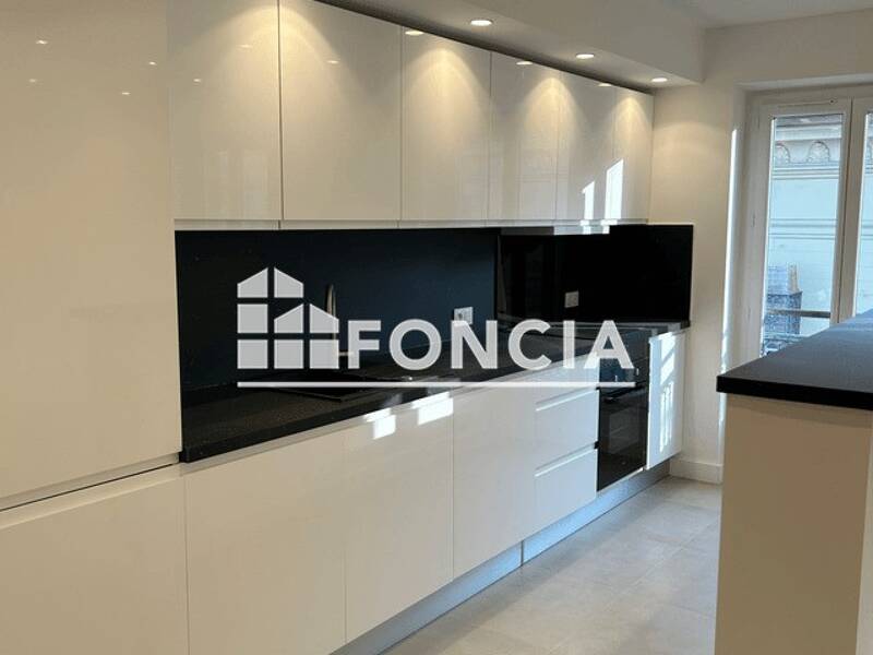 Maison à louer, 51m², NICE