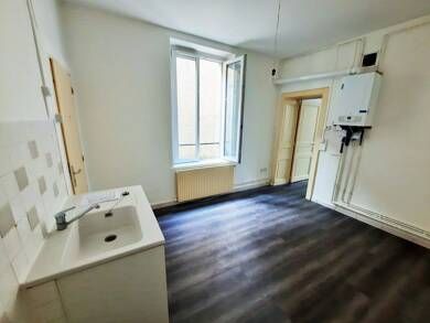 Appartement à louer 360 € 1 pièce 39 m² RDC/2 Champigneulles 54250